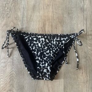 Victoria’s Secret Women’s Bikini Bottoms Black Tie Side Swimwear M (Vintage)